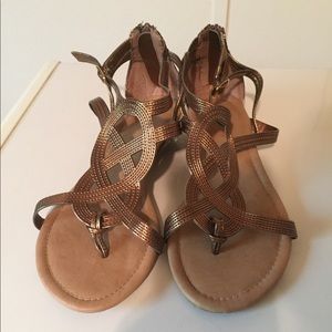 Women’s sandals 👡 Buy 1 item, Get the 2nd FREE!!